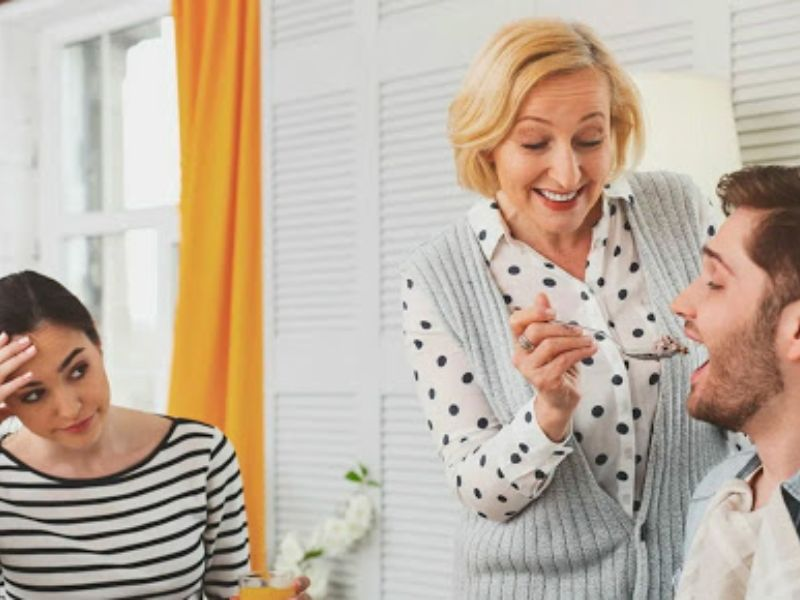 Mamaboy là gì? 8 Dấu Hiệu, Nguyên Nhân và cách Khắc Phục Mamaboy là gì