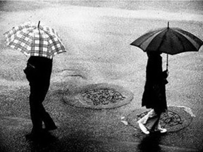Các cách vượt qua nỗi đau thất tình và "move on" nhanh hơn bao giờ hết Những Biểu Hiện Thường Gặp Khi Thất Tình