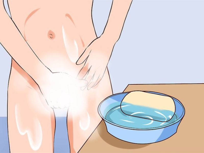 Cách vệ sinh vùng kín nam cho người lười: Sạch sẽ với 1 bước Vệ sinh vùng kín sai cách