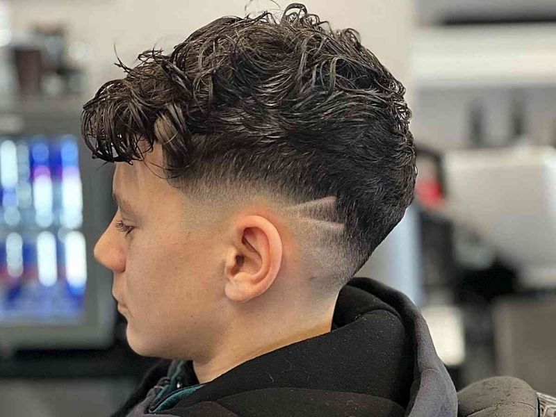 TOP các kiểu tóc nam 2025 ĐẸP nhất hack mọi dáng mặt! Kiểu tóc Low Taper Fade with Textured Fringe