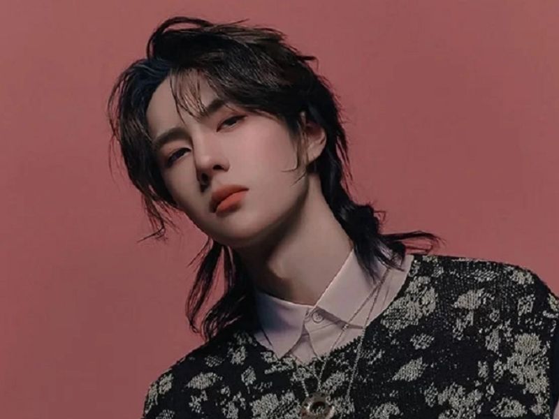 Xu hướng tóc mullet dài nam 2025: 7 mẫu tạo kiểu hack visual Mullet cho tóc dày