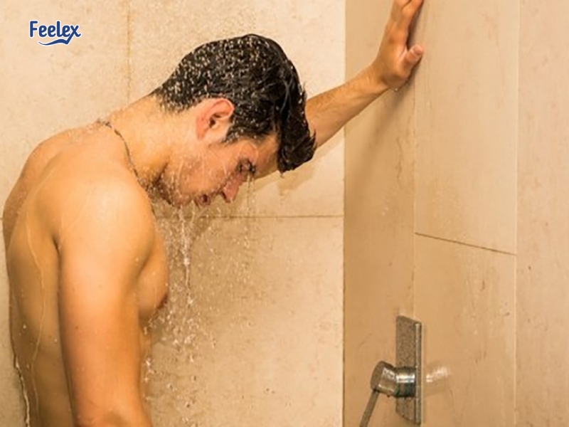Cách xử lý khi bị nổi mụn cứng ở vùng kín nam